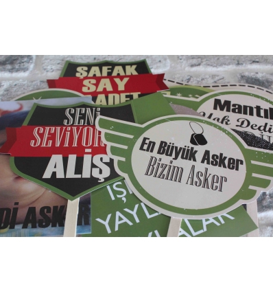 ASKER UĞURLAMA PARTİSİ ÇUBUKLU EL PANKARTI SETİ