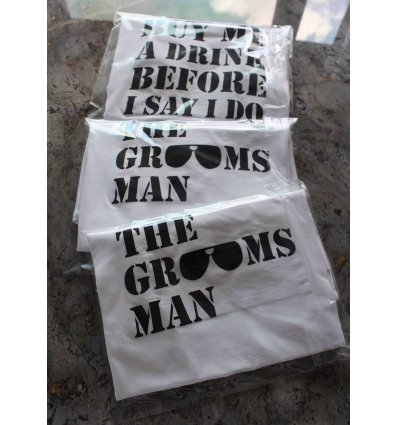 THE GROOMSMAN GÖZLÜK DETAYLI SAĞDIÇ TİŞORT