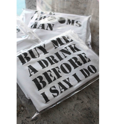 BUY ME A DRINK BASKILI DAMAT TİŞORT