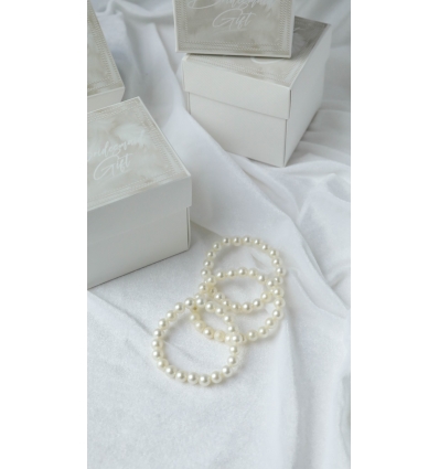 PEARL AND PROSECCO-HEDİYELİK İNCİ BİLEKLİK