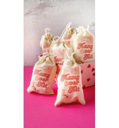 GLITZ AND GLOW- BASKILI HANGOVER KESE