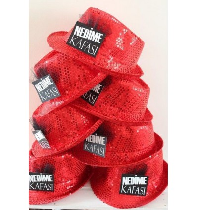 KIRMIZI PULLU TÜL DETAYLI NEDİME KAFASI MESAJLI ŞAPKA